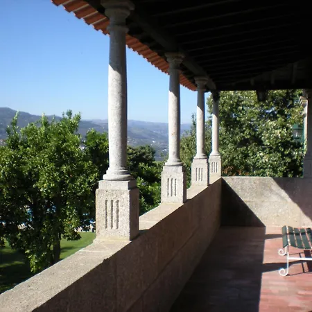 Country house Quinta De Guimaraes *