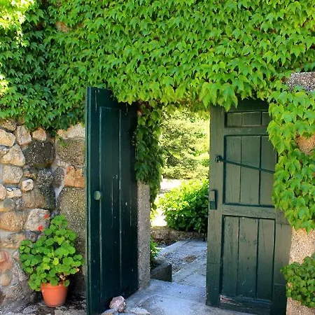 Quinta De Guimaraes Landhaus Miguas